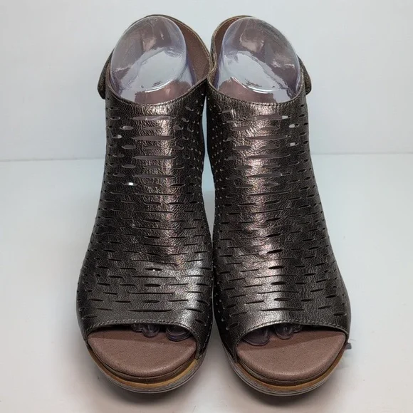 Dansko Danae perforated leather heeled sandals women's size 7.5-8  EU 38 - Picture 13 of 15